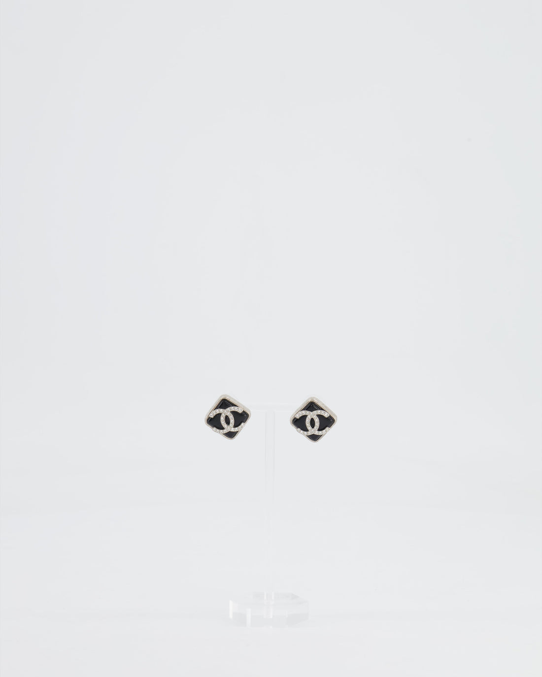 *HOT* Pearl Street Bags Chanel Black, Crystal Embellished Diamond-Shaped CC Earrings