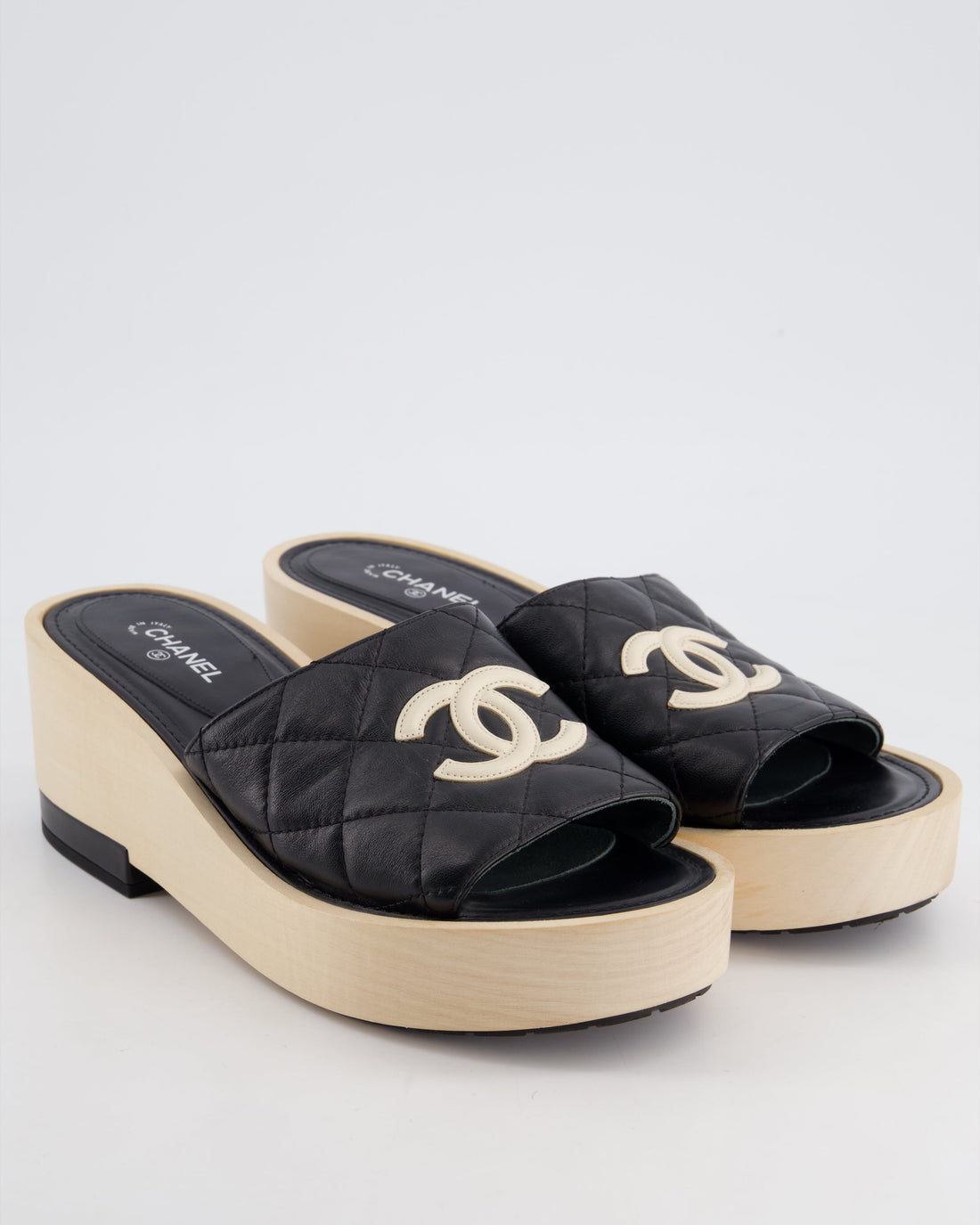 *HOT* Pearl Street Bags Chanel Black Wooden Mules in Lambskin Leather with Cream CC Logo Detail Size EU 40
