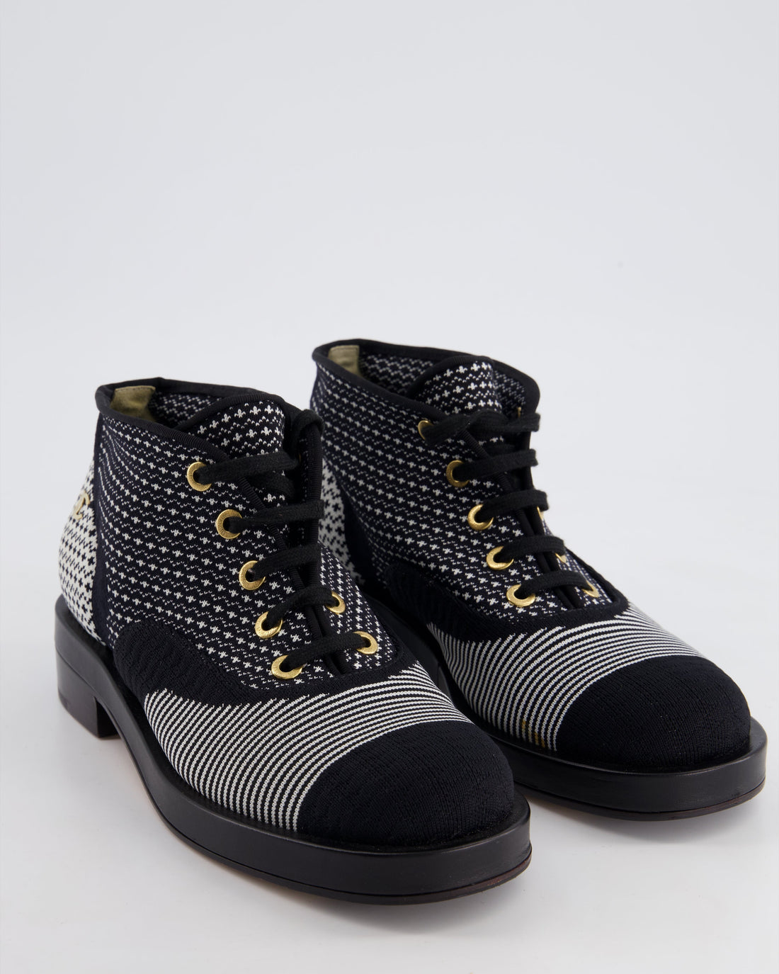 Pearl Street Bags Chanel Black Fabric Printed Derby Lace Up Shoes Size EU 38.5