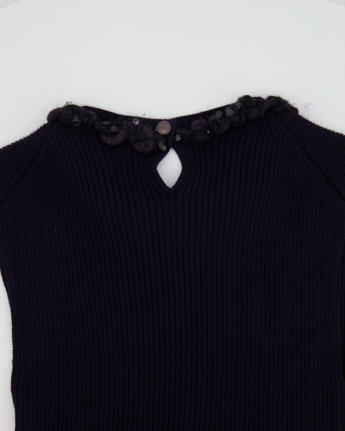 Pearl Street Bags Chanel Purple Cashmere Silk Blend Sleeveless Top with Stone-Embellished Collar Size FR 40 (UK 12)