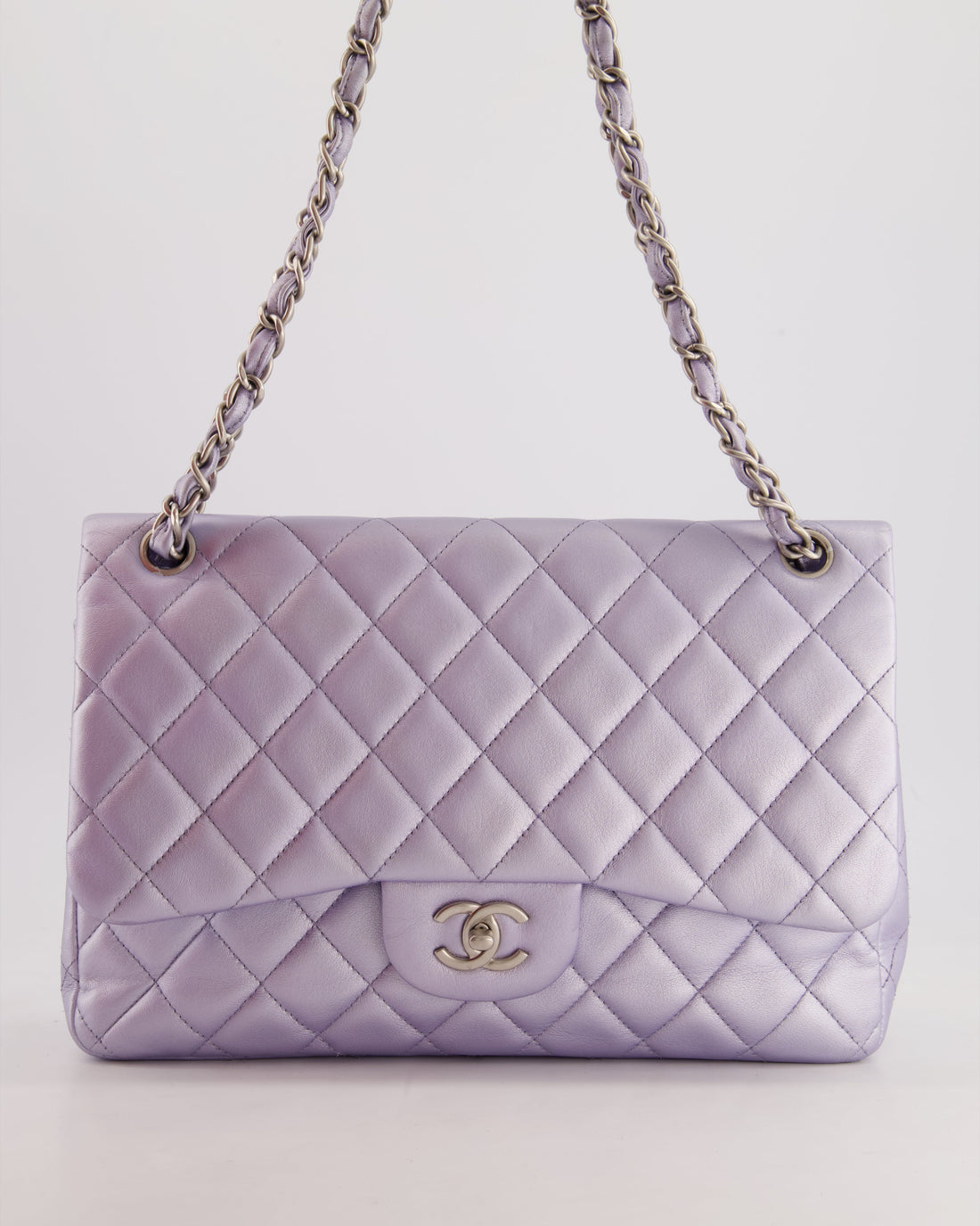 Pearl Street Bags Chanel Iridescent Lilac Purple Jumbo Classic Double Flap Bag in Lambskin Leather with Brushed Silver Hardware RRP ¬£9,240