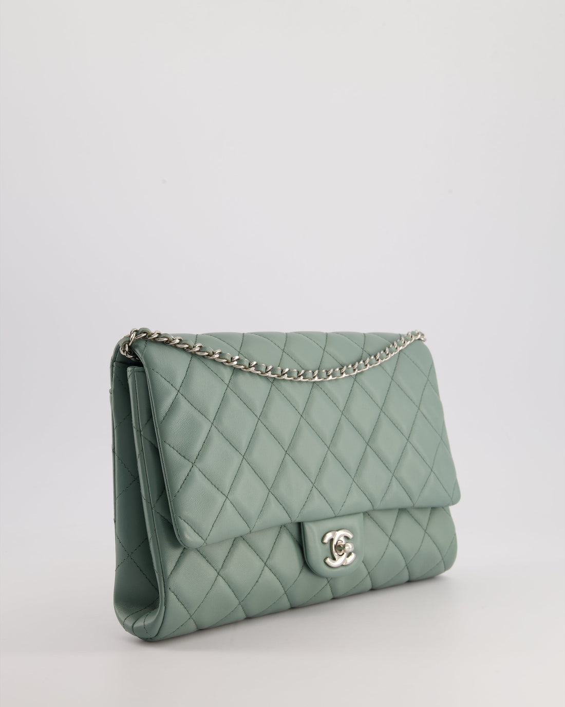Pearl Street Bags Chanel Cloudy Grey Timeless Clutch on Chain in Lambskin Leather with Silver Hardware