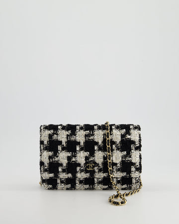*HOT* Pearl Street Bags Chanel Black & White Houndstooth Wallet on Chain Bag in Tweed with Champagne Gold Hardware
