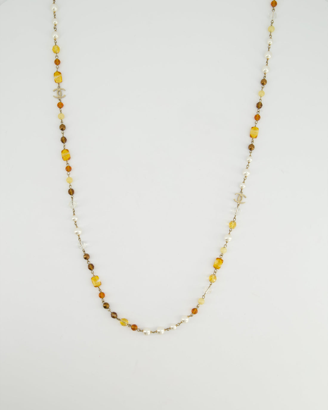 *HOT* Pearl Street Bags Chanel Brown Glass Pearls and Gold CC Logo Necklace