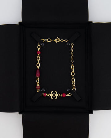 *HOT* Pearl Street Bags Chanel Gold Necklace with Burgundy Stone Details and CC Logo