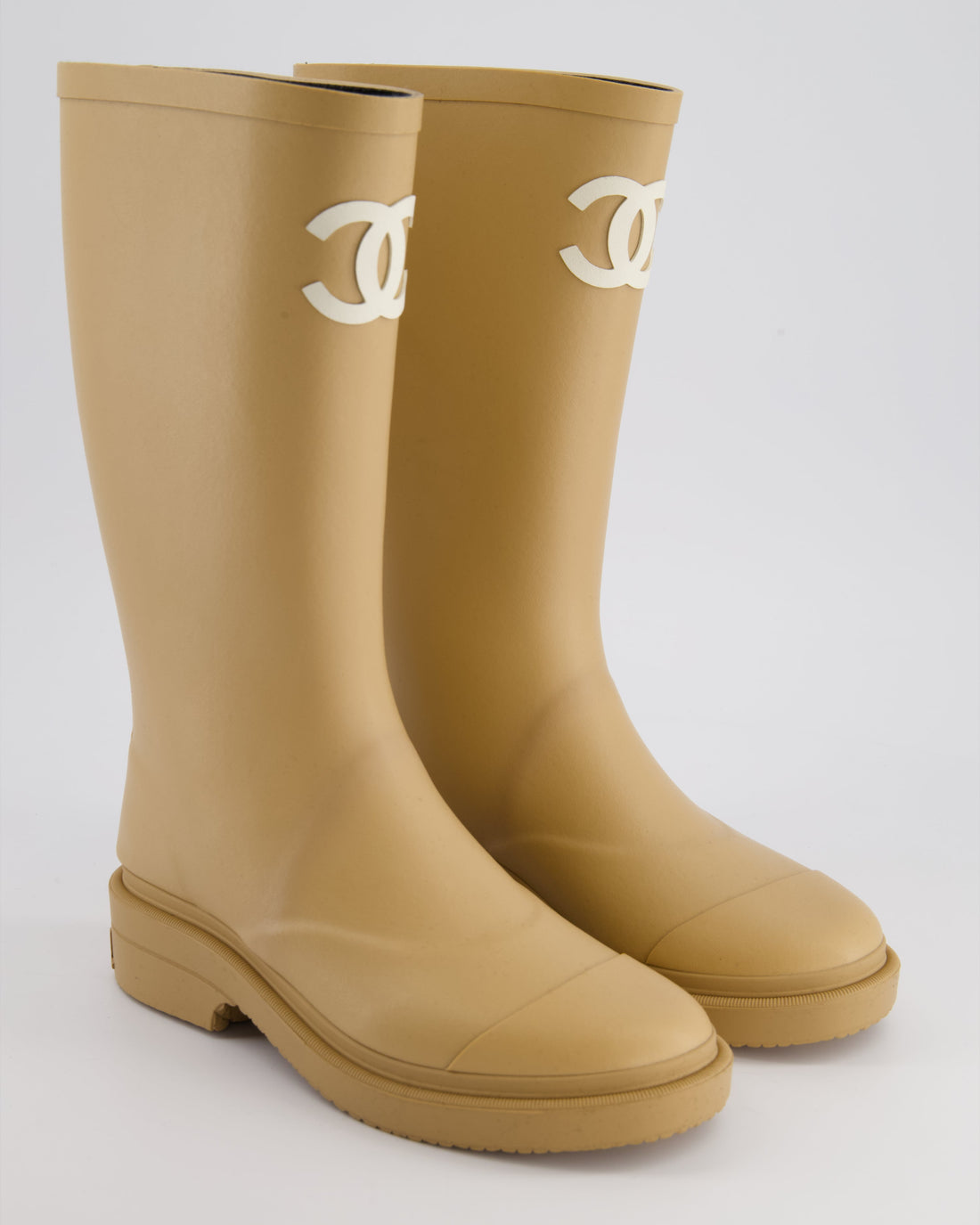 *HOT* Pearl Street Bags Chanel Beige CC Logo Rain Boots Size EU 35