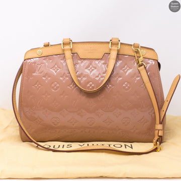 Louis-vuitton Brea MM Rose Vernis