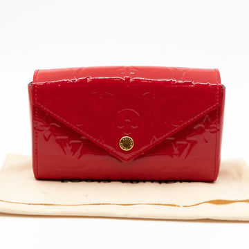Louis-vuitton Lucie Pouch Vernis Cherry