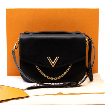 Louis-vuitton Very Messenger Monogram Leather Black
