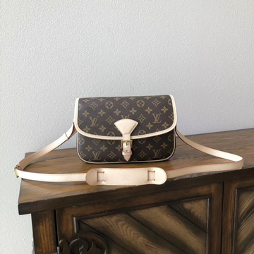 Pearl Street Bags