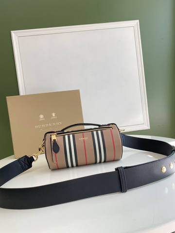 Pearl Street Bags