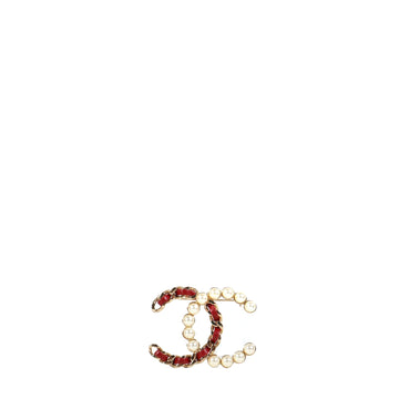 Chanel Chanel Pins & brooches CC
