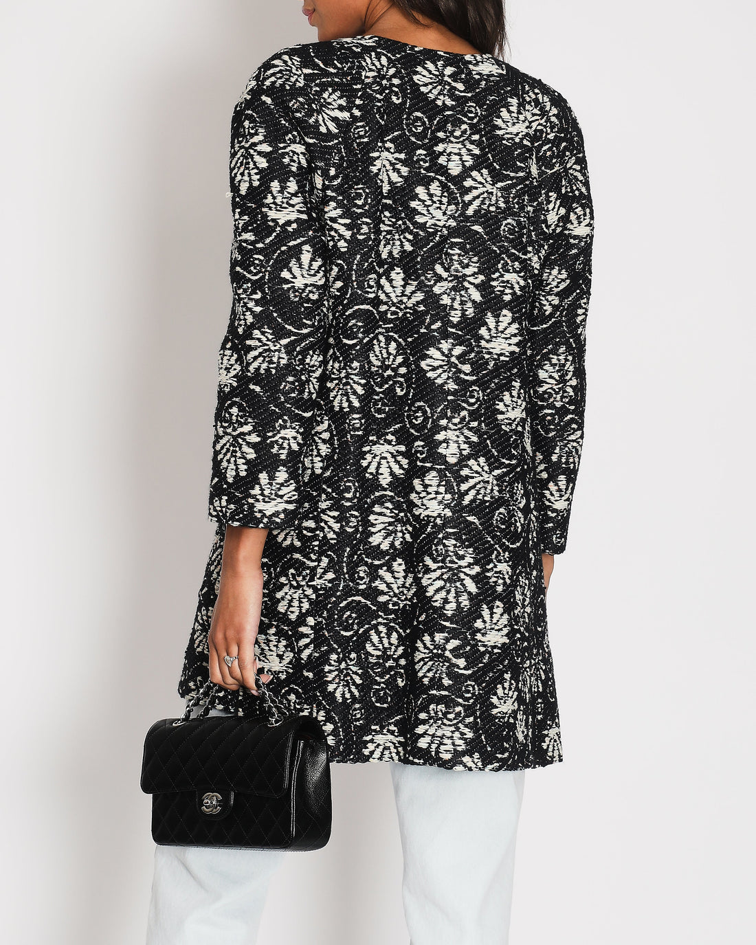 *HOT* Pearl Street Bags Chanel 18C Navy Tweed Jacket with White Floral Embroideries and Crystal Bronze Buttons FR 42 (UK 14) RRP ¬£4800