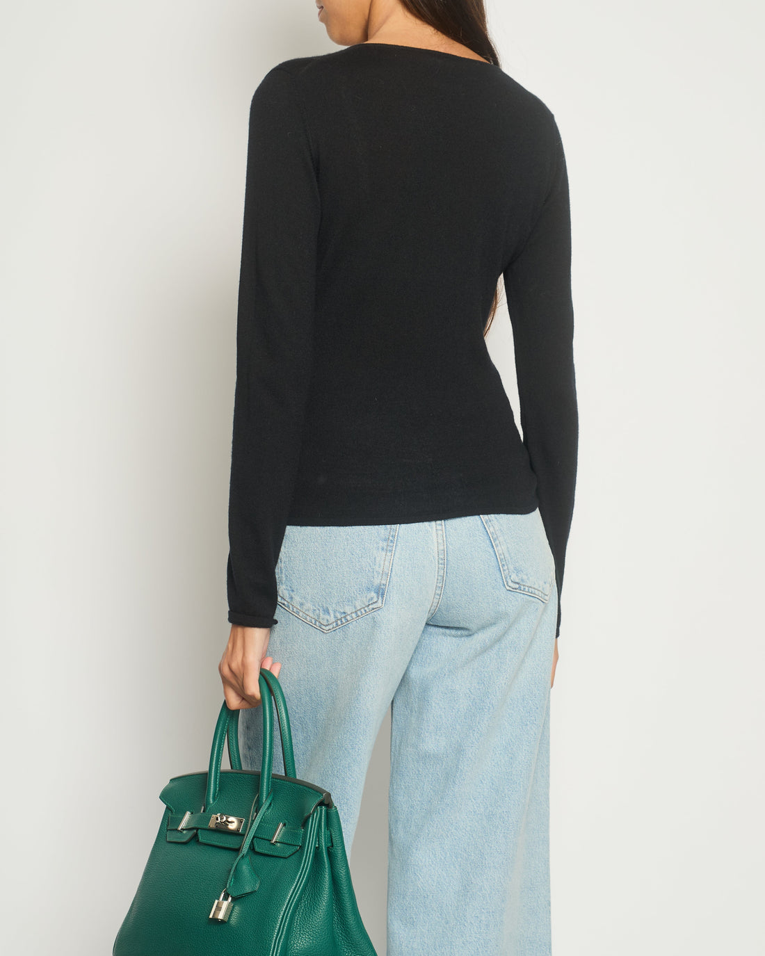 Pearl Street Bags Chanel Black Cashmere V-Neck Jumper with Embellished Flowers FR 38 (UK 10)