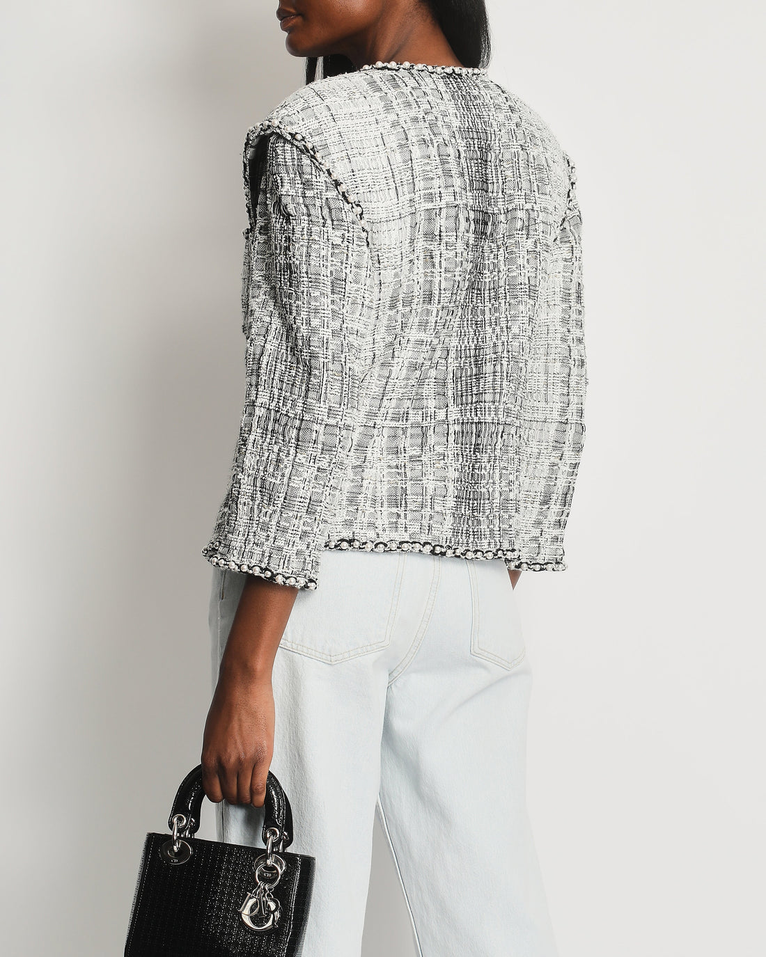 Pearl Street Bags Chanel White and Black Runway Tweed Jacket with Pearl Detail FR 42 (UK 14)