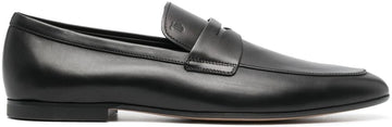 BLACK LEATHER TOD'S SLIP ONS.