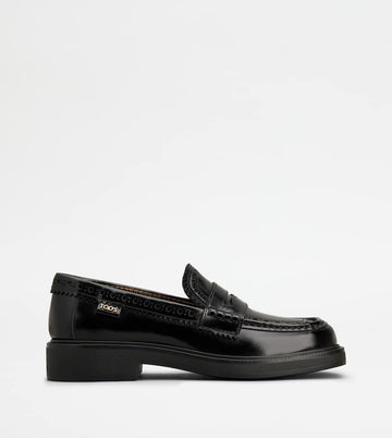 BROGUE TRIM LEATHER LOAFERS