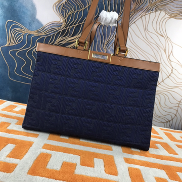 Pearl Street Bags