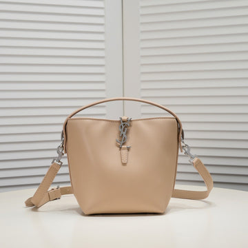 Pearl Street Bags