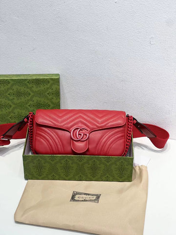 Pearl Street Bags