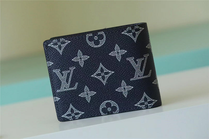 Pearl Street Bags - Louis Vuittons  - 10650