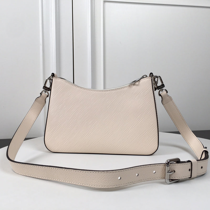 Pearl Street Bags- Louis Vuittons  - 15892