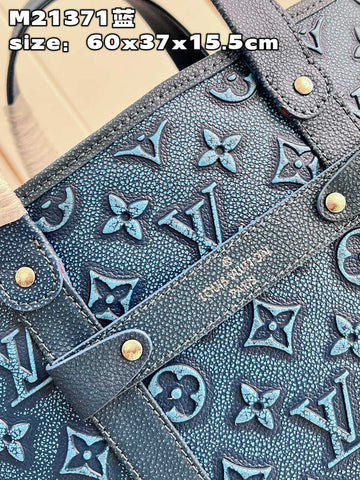 Pearl Street Bags- Louis Vuittons  - 15938