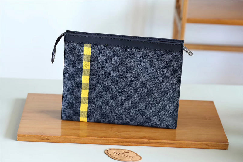 Pearl Street Bags - Louis Vuittons  - 10893