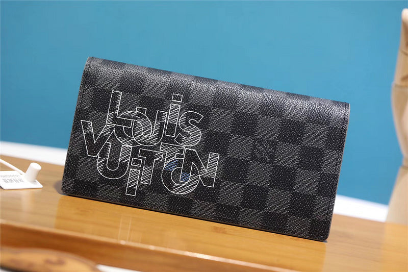 Pearl Street Bags - Louis Vuittons  - 11035