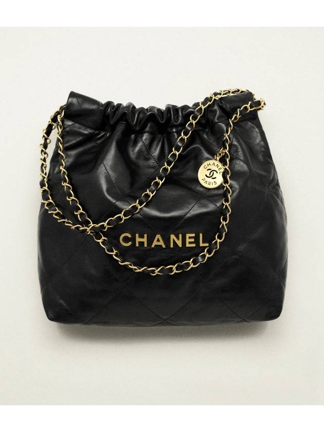 22 Shiny CalBNkin Small Shoulder Bag Black Chanel