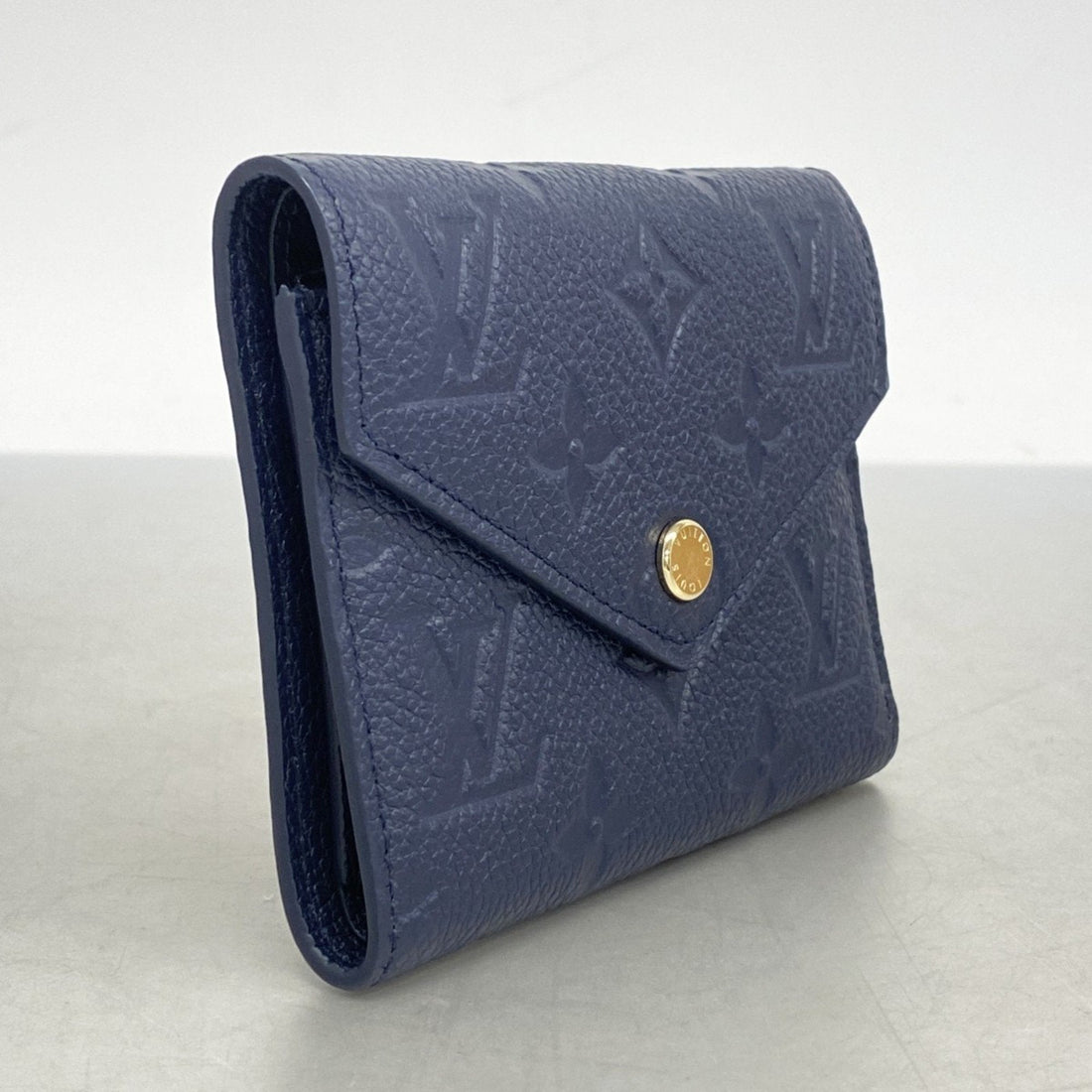 Louis Vuitton  Wallet (Tri-Fold)