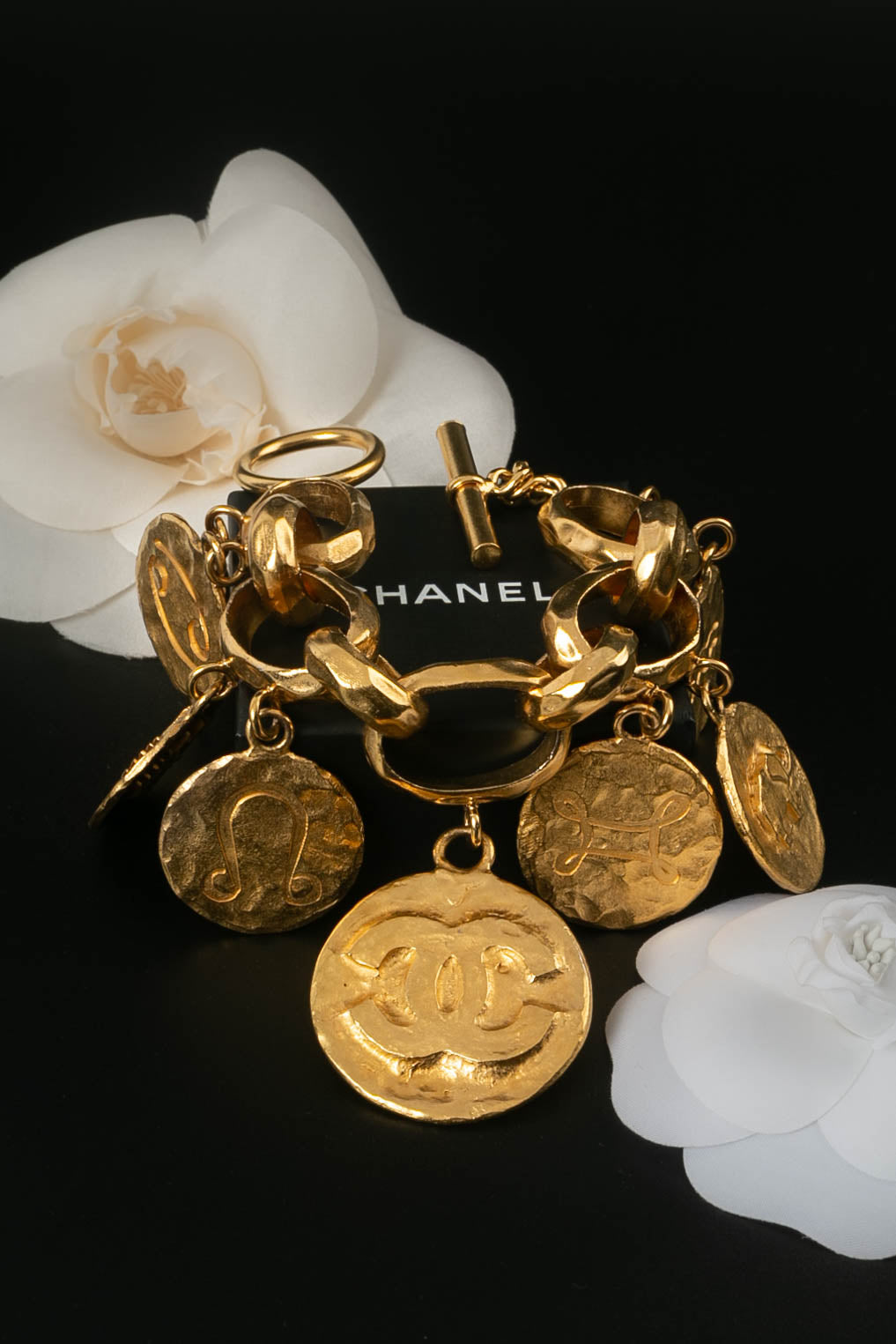 Bracelet ? breloques Top Quality Chanel Printemps 1994