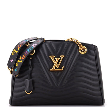 New Wave Chain Tote Quilted Leather