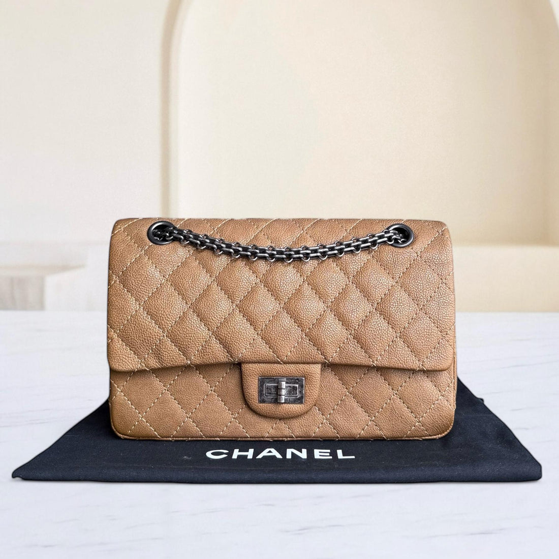 Chanel 2.55 Reissue 225 - Togo/epsom/caviar/clemence/callfskin/cowhide/lambskin 24CM Quilted Grained CalBNkin Brown Ruthenium Silver Hardware Series 17