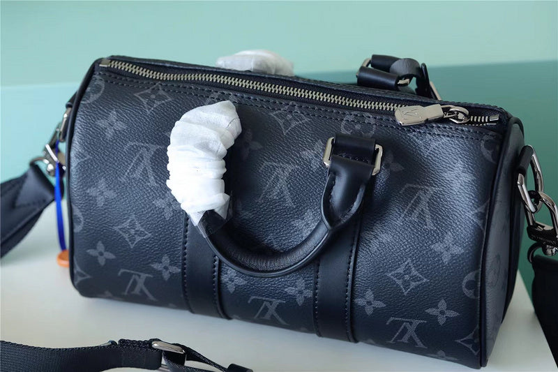 Pearl Street Bags - Louis Vuittons  - 11254