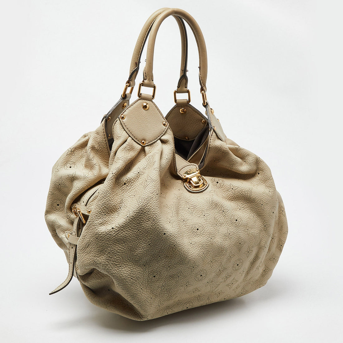 Louis Vuitton  Monogram Mahina Leather Surya Xl Bag