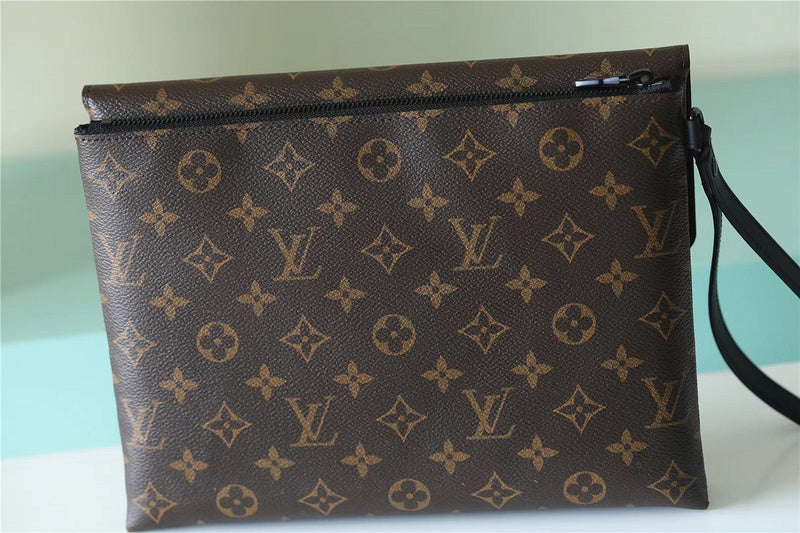 Pearl Street Bags - Louis Vuittons  - 10550