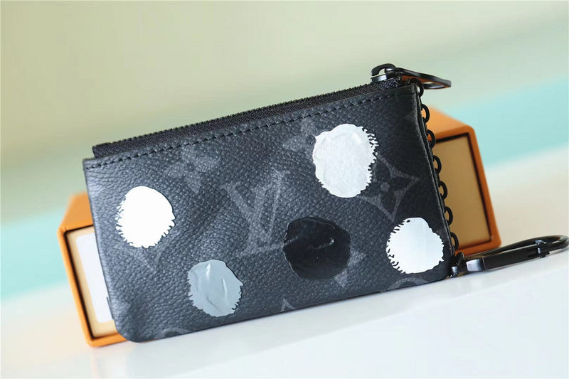 Pearl Street Bags - Louis Vuittons  - 10606