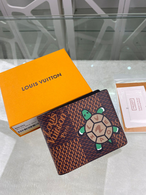 Pearl Street Bags - Louis Vuittons  - 10949