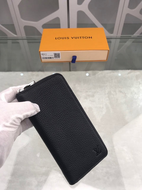 Pearl Street Bags - Louis Vuittons  - 10866