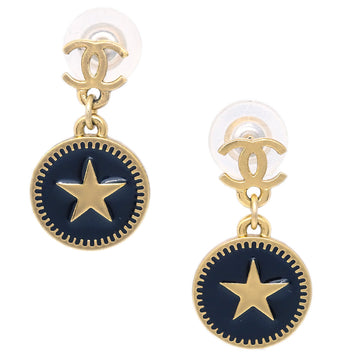 Chanel Star Piercing Earrings Gold 01P