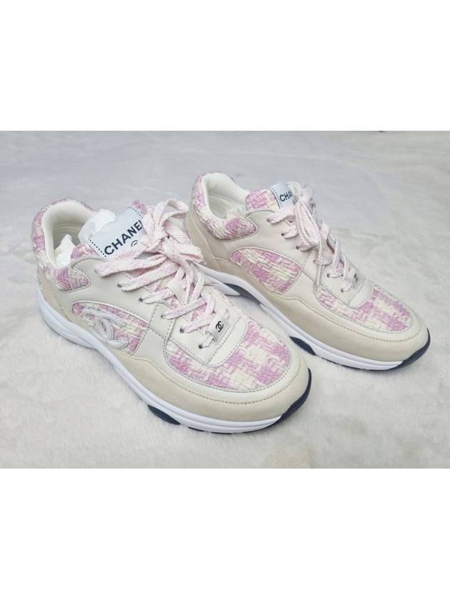 CC Logo Cotton Tweed Suede CalBNkin Low Top Sneakers Pink Ecru Chanel