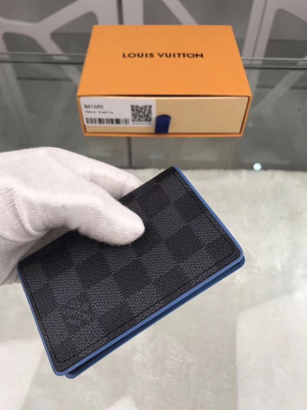 Pearl Street Bags - Louis Vuittons  - 10998