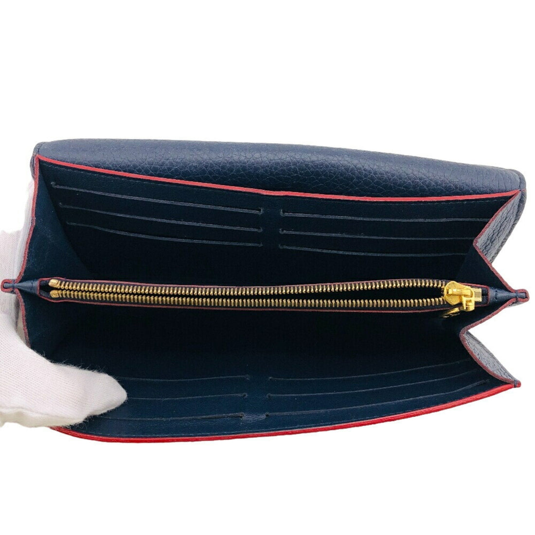 Louis Vuitton Capucines  Leather Wallet