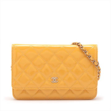 Chanel Wallet on Chain in  Yellow