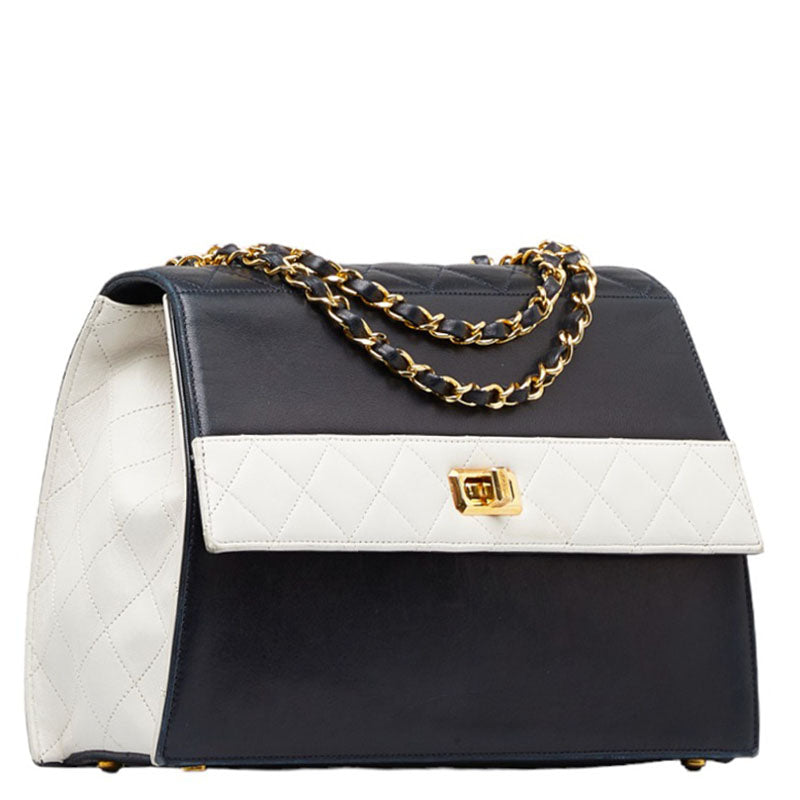 Top Quality Chanel  Matrasse Chain Shoulder Bag Navy White Lambskin