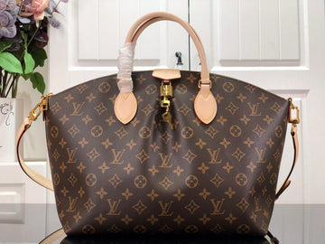 Pearl Street Bags- Louis Vuittons  - 15927