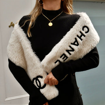 Chanel Fur Shawl White Small New