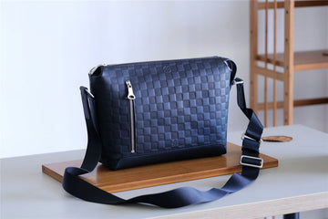 Pearl Street Bags - Louis Vuittons  - 10485