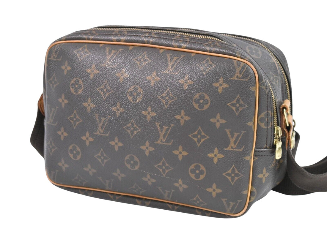 Louis Vuitton Reporter  Canvas Handbag